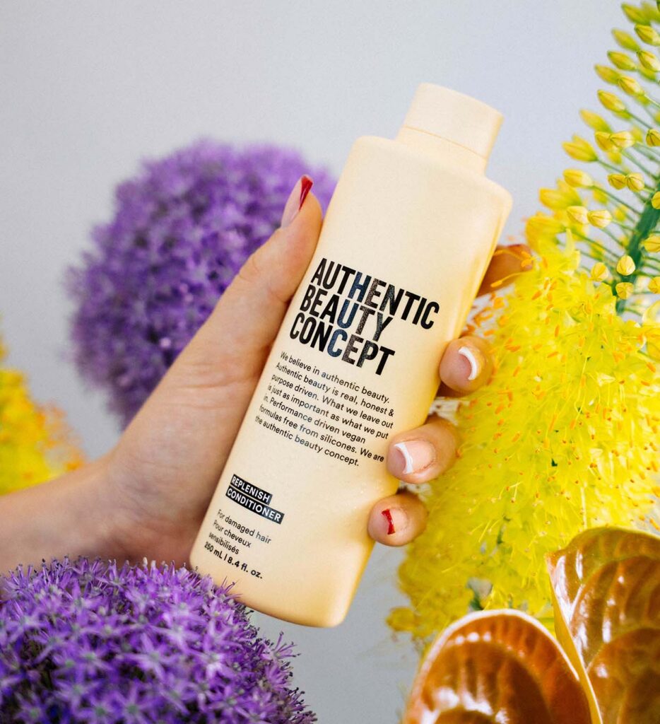 Authentic Beauty Concept Odżywka Odbudowująca do włosów