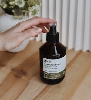 Insight Styling Lakier bez gazu o mocnym utrwaleniu 250ml