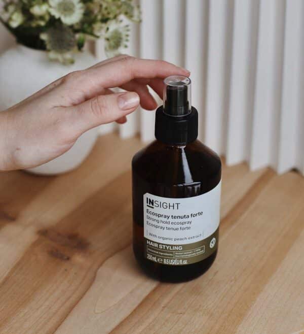 Insight Styling Lakier bez gazu o mocnym utrwaleniu 250ml