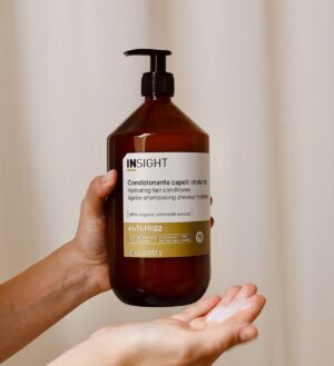 Insight Anti-Frizz Odżywka nawilżająca 900ml