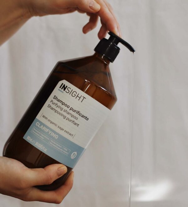 Insight Clarifying Szampon przeciwłupieżowy 900ml