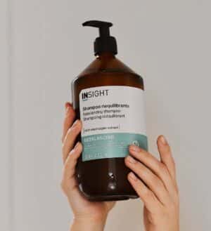 Insight Rebalancing Szampon do przetłuszczającej się włosów 900ml